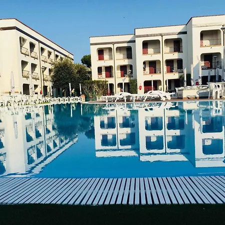 Apartment In 39999 *